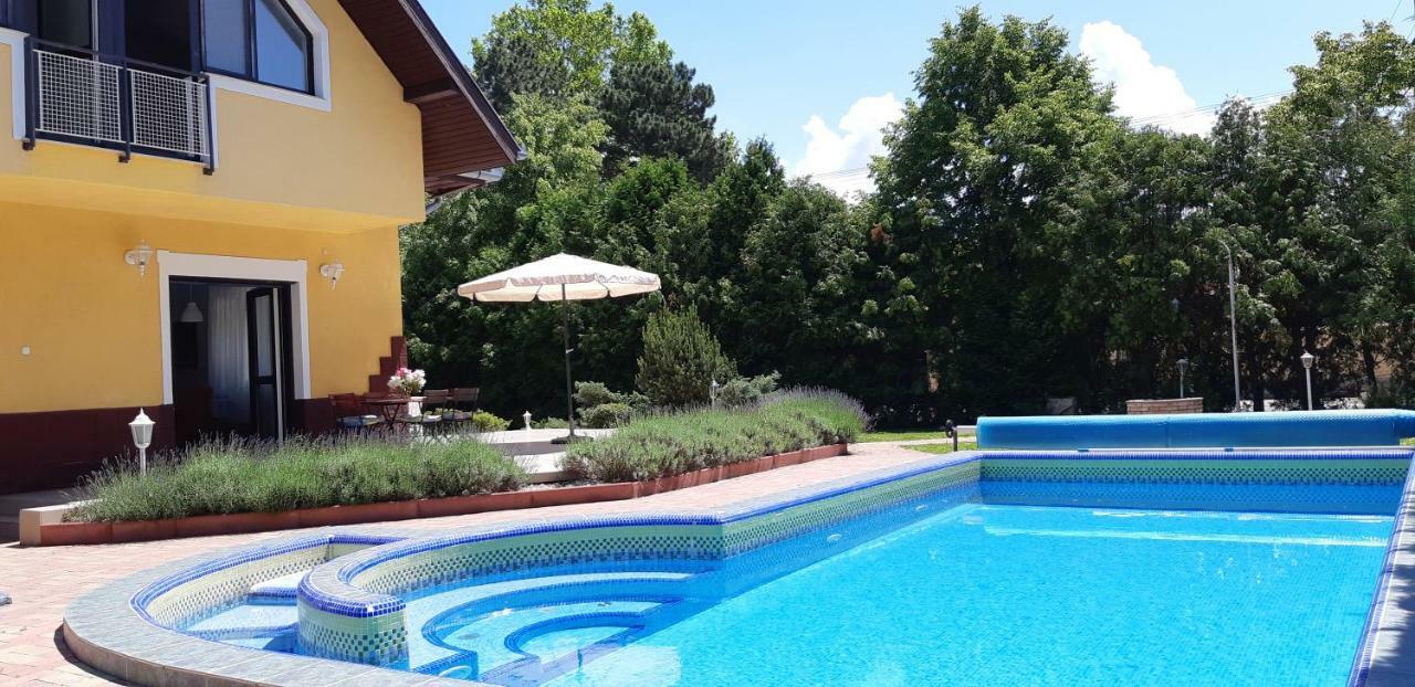 Schieszl Apartments Zamardi 1 Zewnętrze zdjęcie